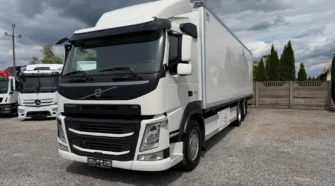 Volvo FM 370 6x2 Chłodnia z windą
